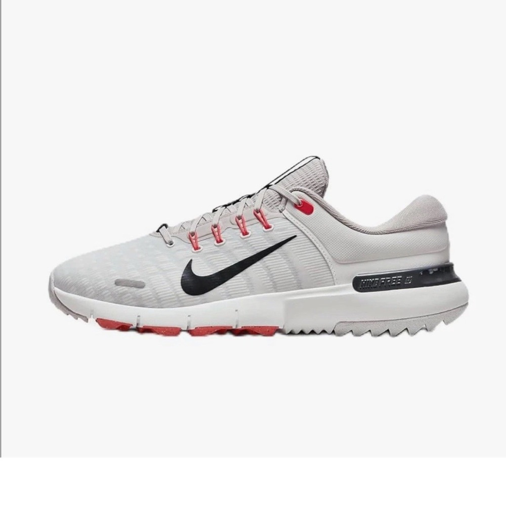 Nike Men's Athletic Shoes in Gray and Red